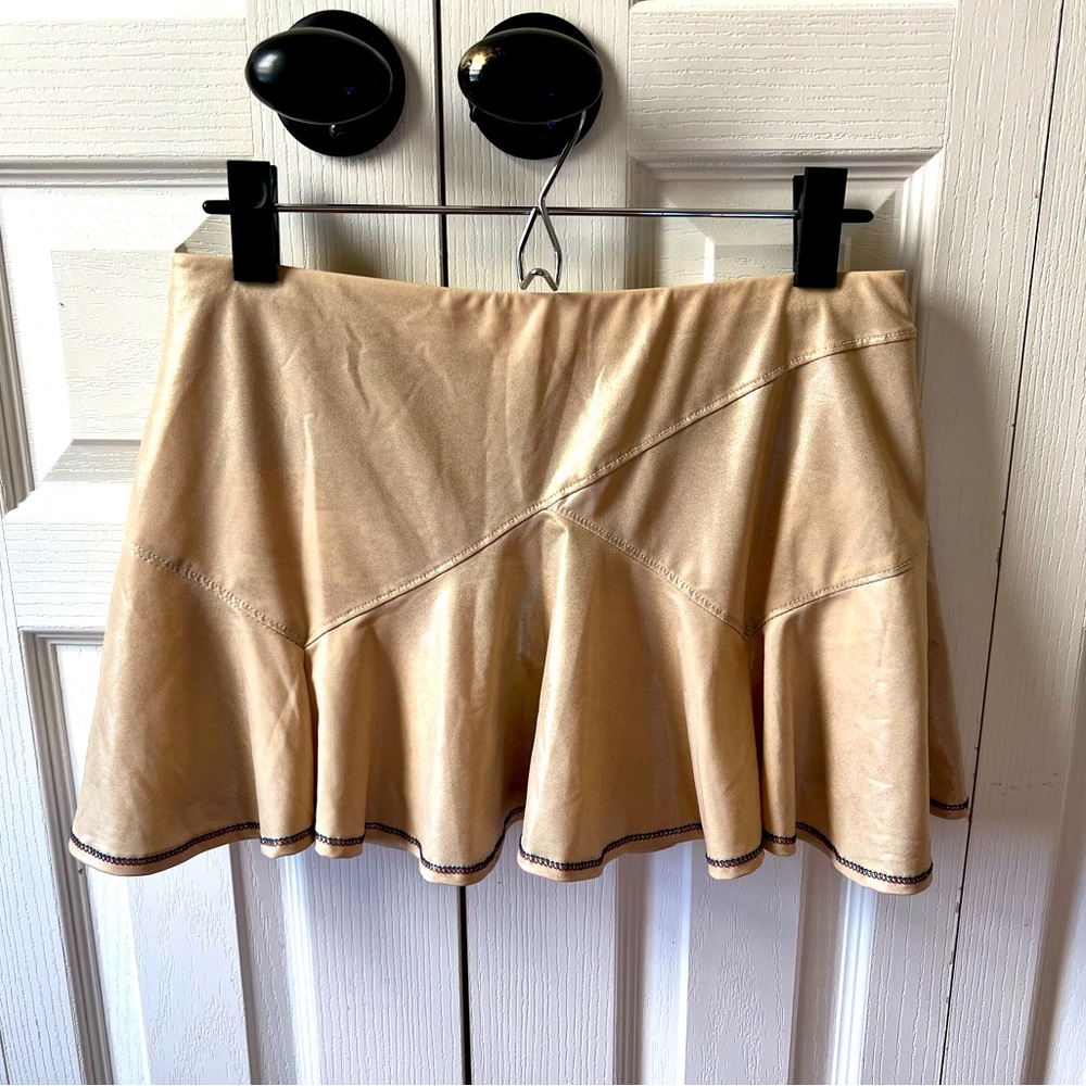 Lucky In Love Women's Metallic Flounce Tennis Skort